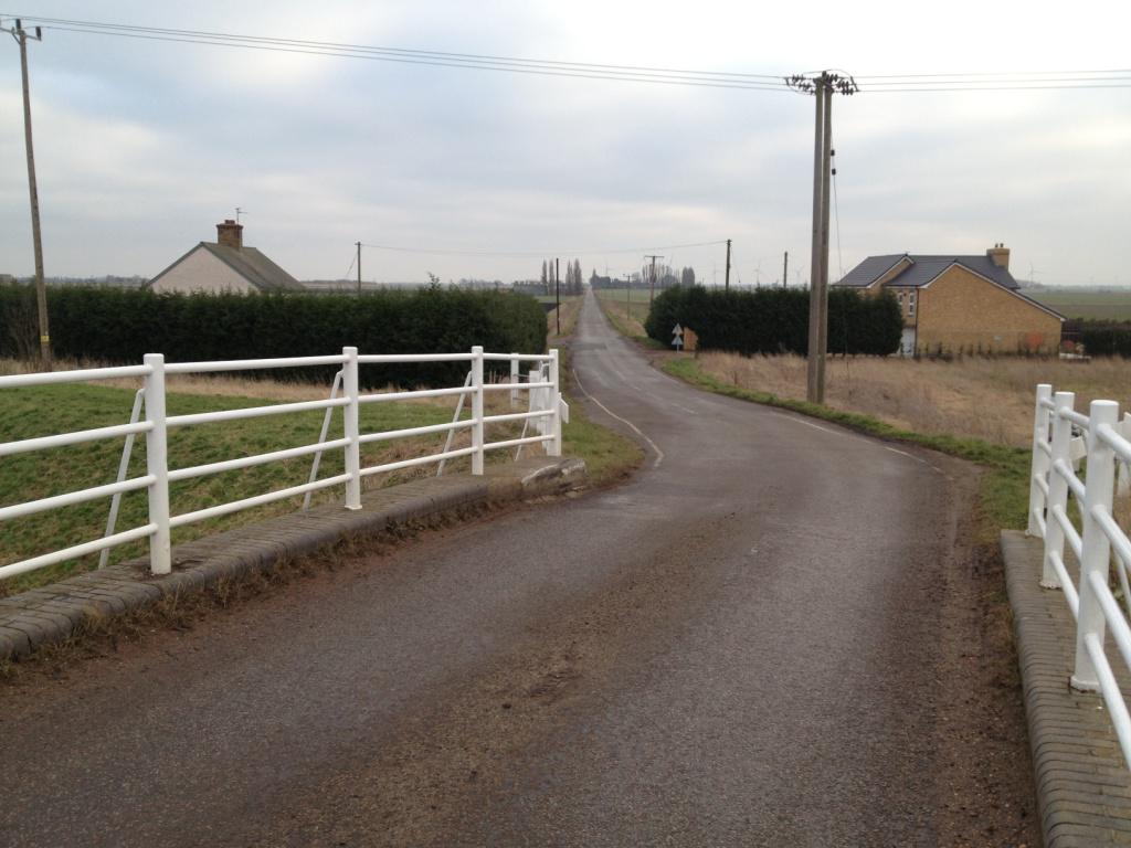 thetourofcambs's tweet image. Belgium? Holland? No, this is the Fens and the wind and nature of the course means it's going to be tough but fun.