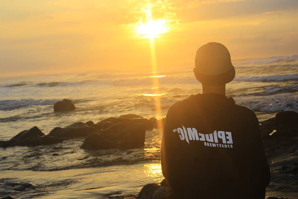 MuhamadRiz's tweet photo. http://t.co/vmBee70u4X