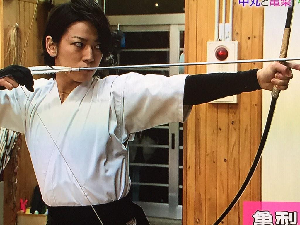 神野紫 Yukari No Twitter 爺孫の弓道超格好いい Http T Co Fmseogliyf Twitter