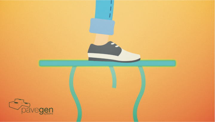 2nd projet: <a href="/Pavegen/">Pavegen</a> développe des dalles qui créent de l'énergie grâce aux pas des piétons à @VDNSaintOmer