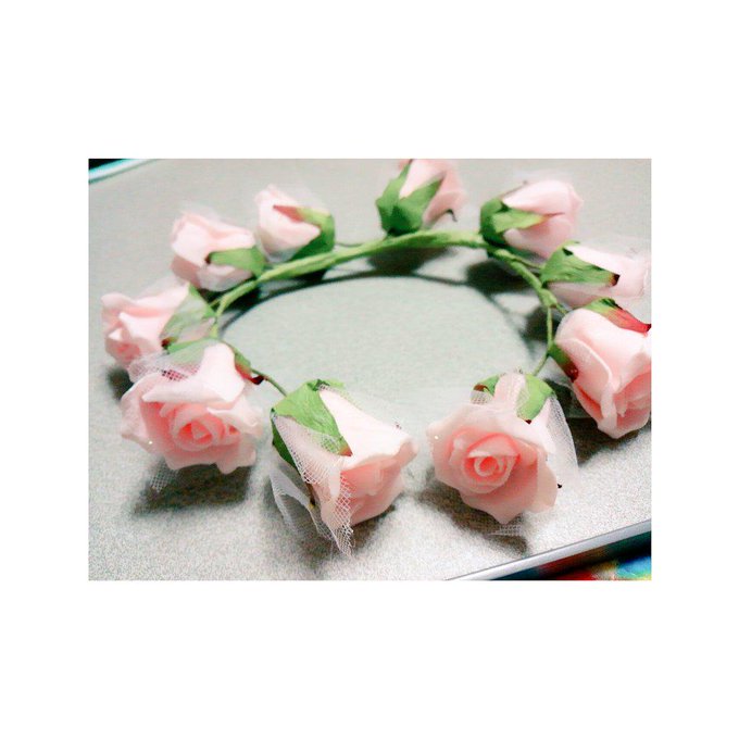 結婚式リングガールの子供用 花かんむり 作り方 100均材料で作成 100均グッズ アイデア