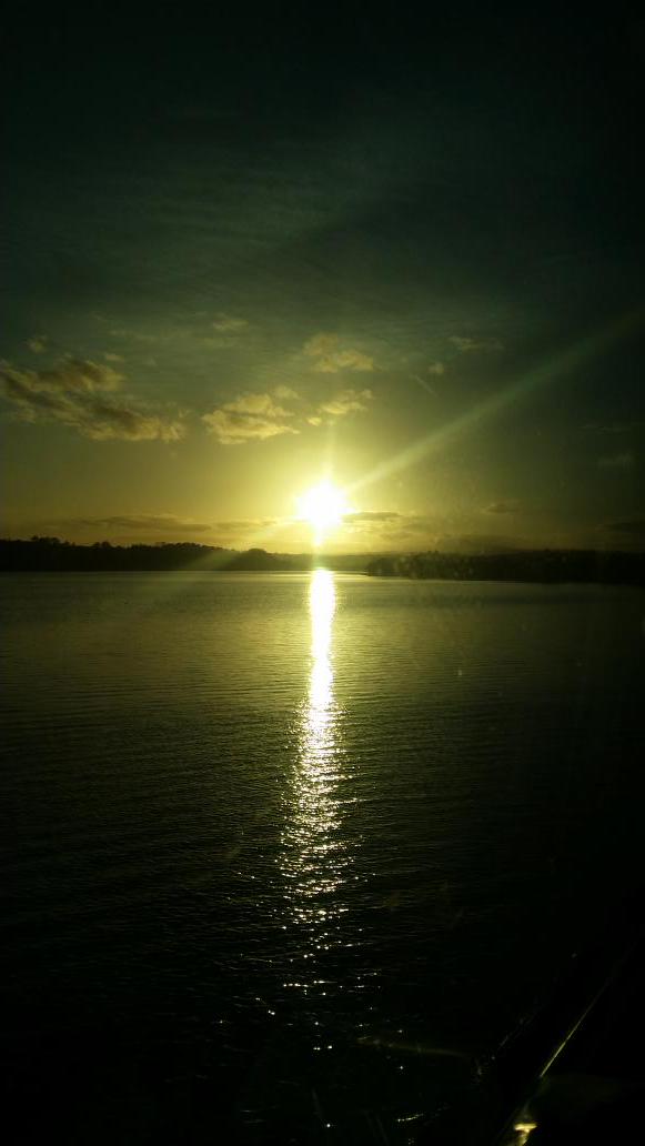 vogelphilipc's tweet photo. Thought share these photos at sunset along #DawlishRail #TeignRiver one reason why it's so special http://t.co/JHl5qYYPZP