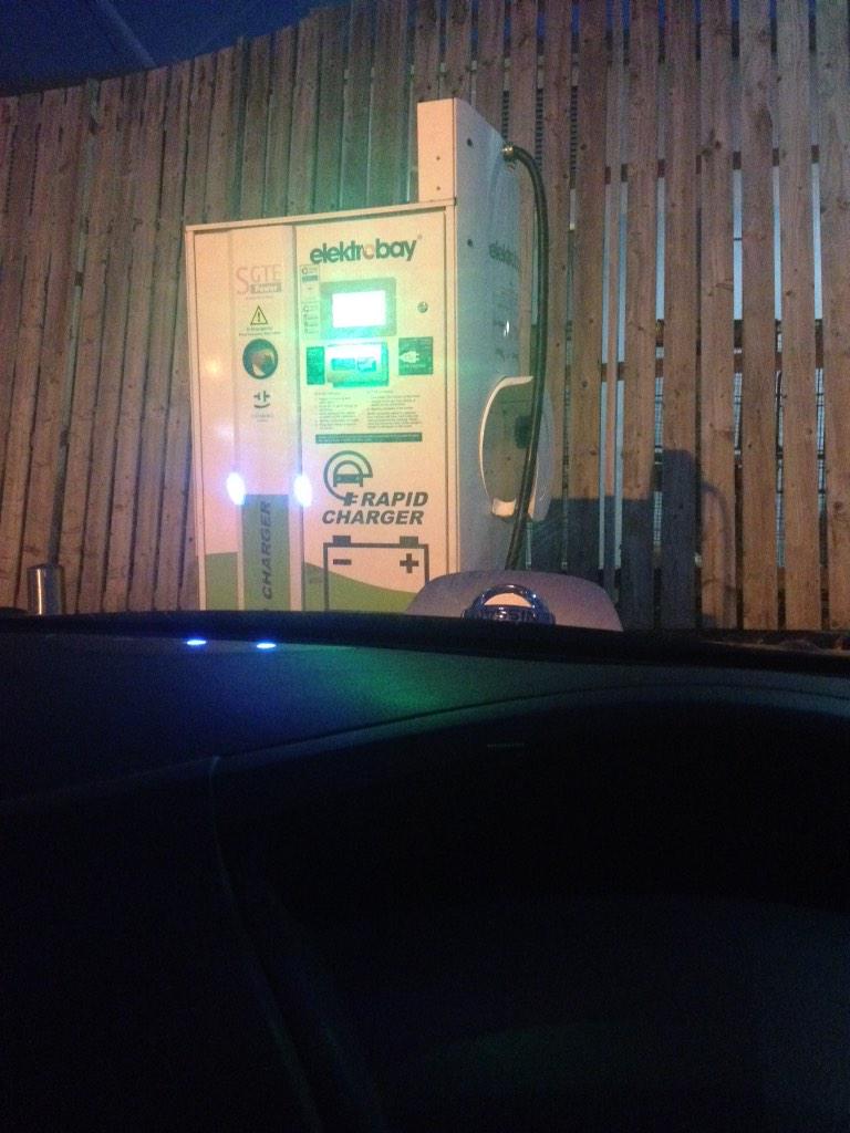 One rapid down, one to go #electriclife #nissanleaf ⚡️🚘