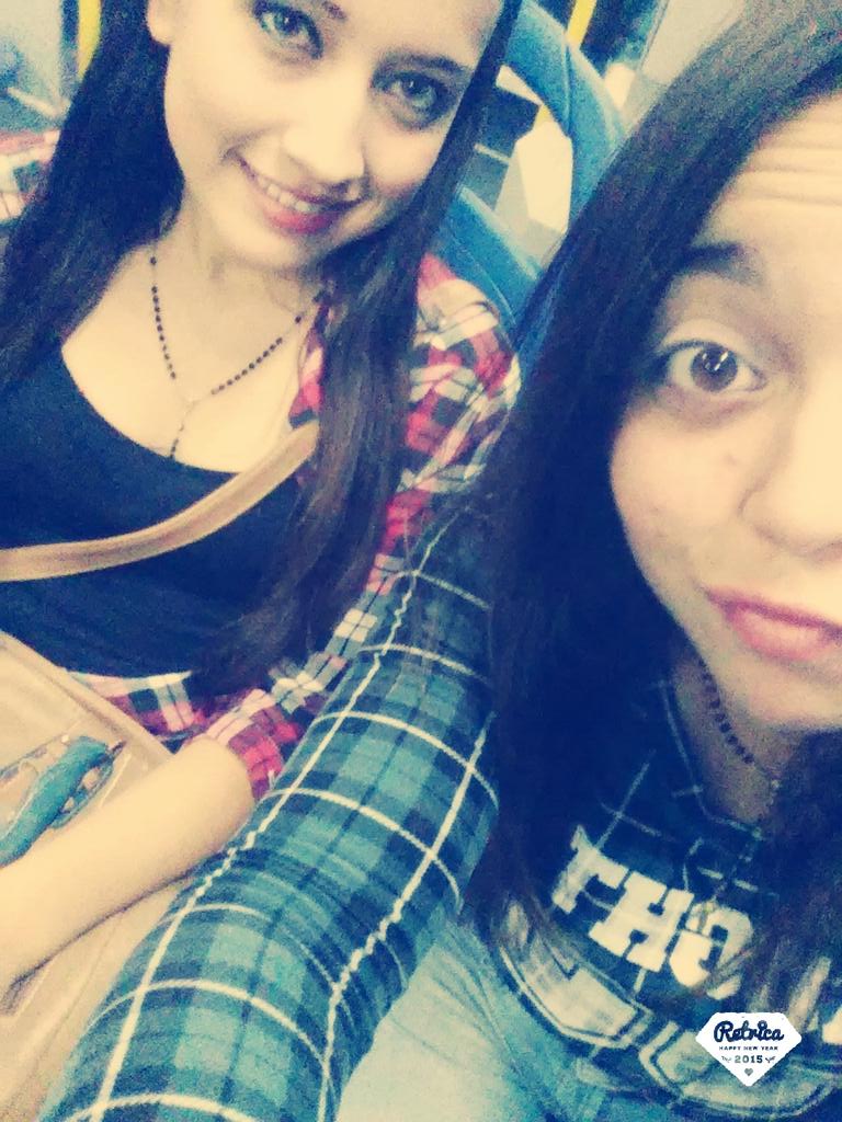 NellTeixeiraa's tweet photo. #AlExamen http://t.co/hic931X131