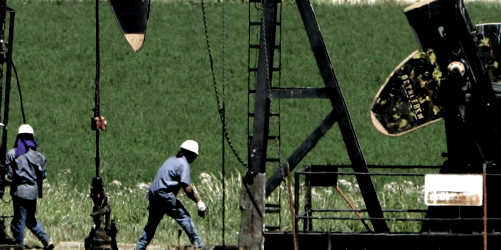 elEconomistaes's tweet photo. El #petróleo puede caer un 80% más: eficiencia, debilidad y Arabia Saudí http://t.co/kr13Z9M8BS http://t.co/tEdDMhNPJC