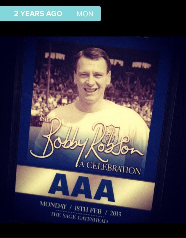  2 years ago I was honored to perform in a show that celebrated Sir Bobby Robson\s life. Happy Birthday 