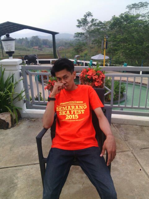 085795641354 '<a href="/aditya_pman/">Aditya Jenesta</a>: I'm Support <a href="/SemarangSkaFest/">Semarang Ska Foundation</a> minat dgn kaos silahkan hub Mas @ade_s_permana #SupportSSF