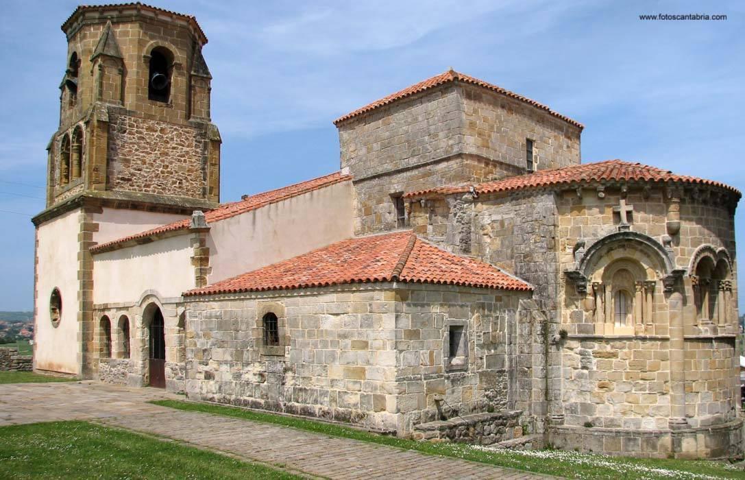 BareyoTurismo's tweet photo. No se puede pasar por Bareyo sin ver su Iglesia Románica cuya pila bautismal es "la más bella del románico montañés". http://t.co/2EZkWjb5uB