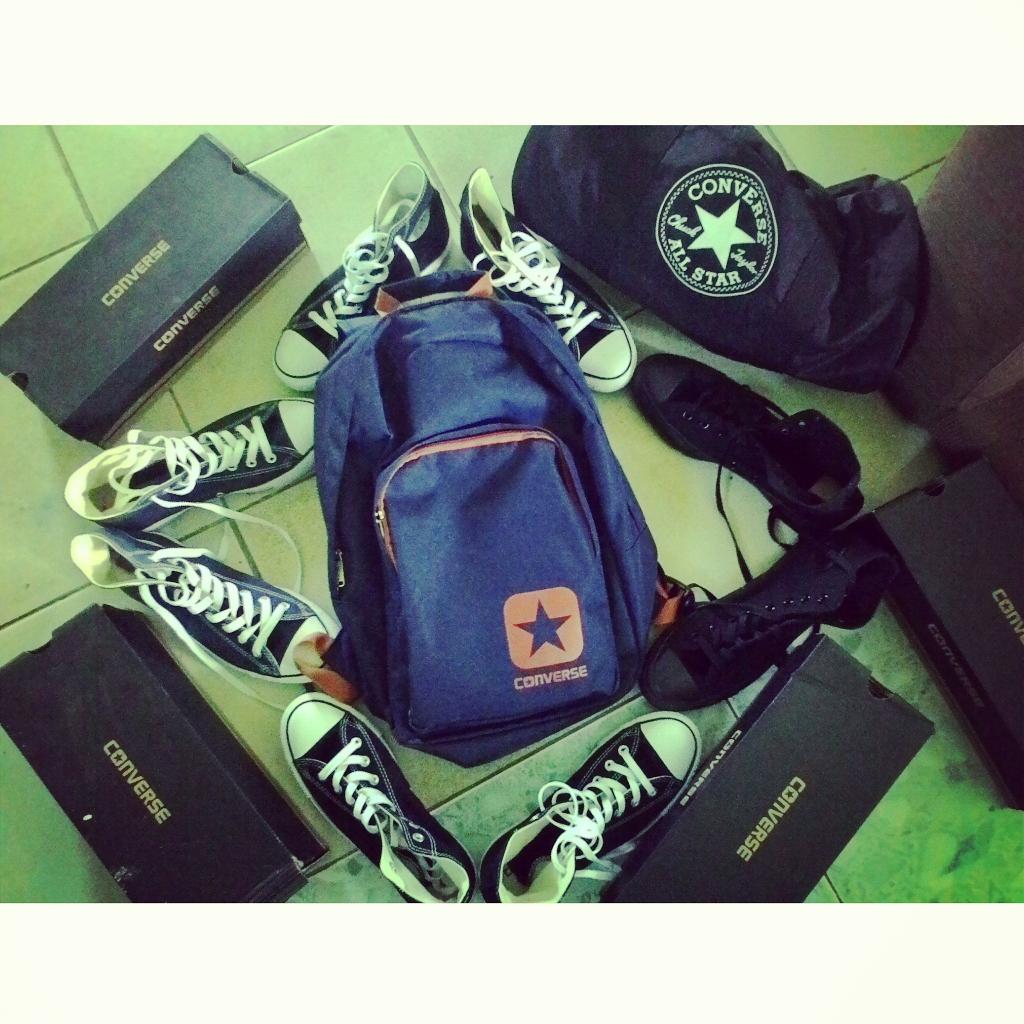 ConverseID's tweet photo. RT @Agungprbd: #converse #conversebag #chuckytaylor @ConverseID http://t.co/A66YF6L53W