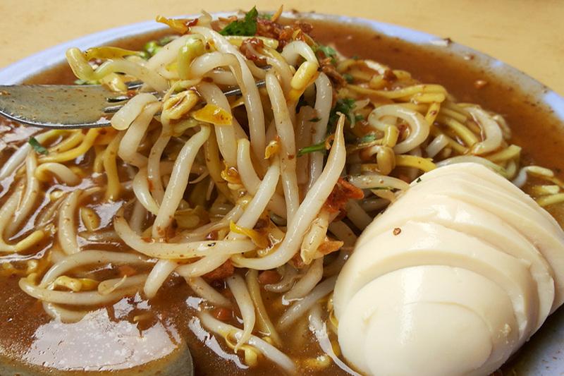 “<a href="/detikcom/">detikcom</a>: Yang Wajib Dicoba Saat Liburan di Batam, Mie Lendir! tinyurl.com/law5n2p via <a href="/detiktravel/">detikTravel</a> ”