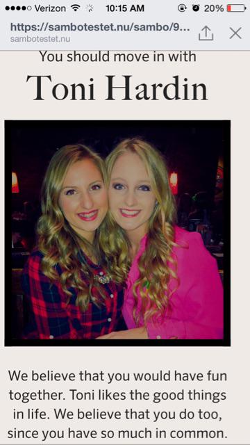 AshtonHawk's tweet photo. Well @toniimiichelle Facebook doesn't lie I guess! #white #black #gold #whatscolor http://t.co/JTCQHfgVdY