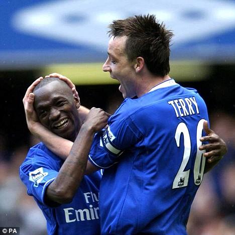 Happy birthday to our legend & youngster, Claude Makelele & Nathan Ake !   