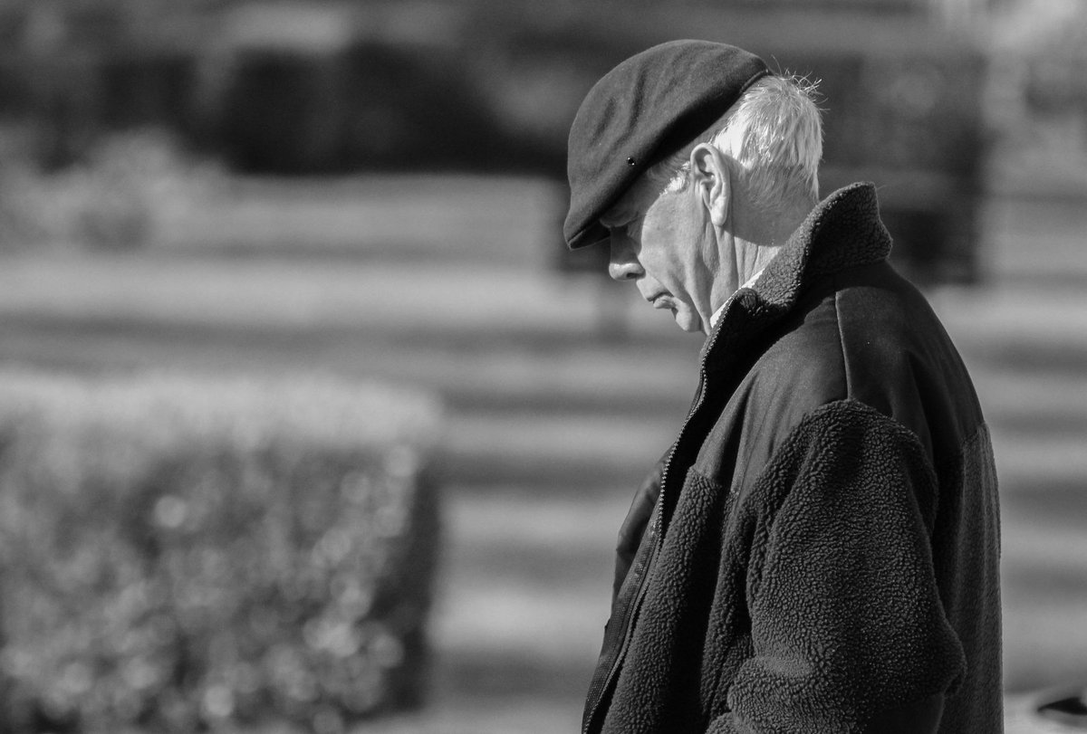 FrazaKing's tweet photo. Street Photography First Attempt! #Photography #Arts http://t.co/pPux8uCHlo