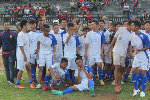Yogi_Andikaa's tweet photo. B fc http://t.co/V4BjJsRe8J