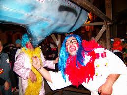 PoliciaRute's tweet photo. CARNAVAL - Esta noche desde 21 h. Tradicional ENTIERRO DE LA SARDINA - Comienzo C/. Juan Carlos I (Paseo Fco. Salto) http://t.co/bwyTCKknpv