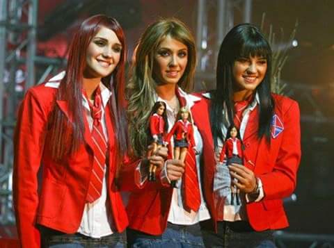 KamilaV10's tweet photo. Divas! http://t.co/BigiEtphF3