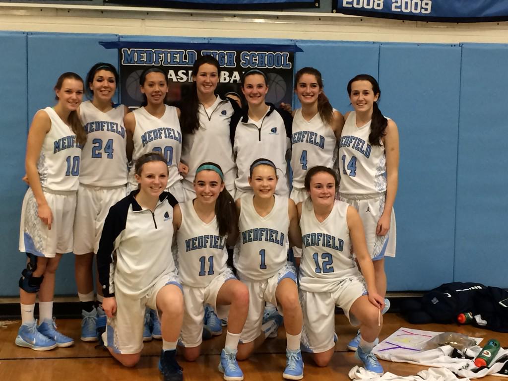 MedStuCo's tweet image. Come out to MHS today at 1PM to cheer on the Warriors v. LS and see Payton go for 1000! #8togo #warriorpride