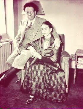Fascinating Historical Picture of Diego Rivera with Frida Kahlo in 1932 