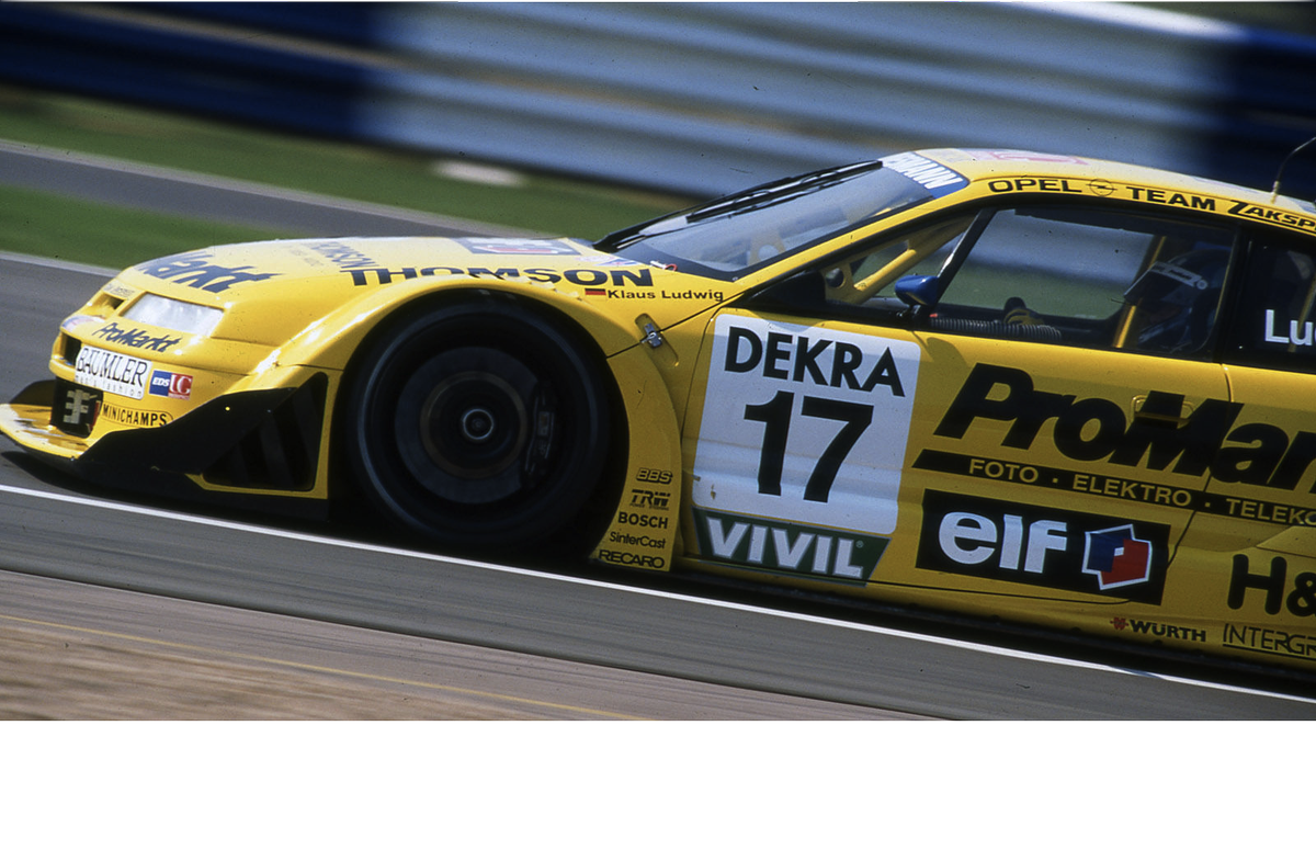 ITC1996's tweet photo. Klaus Ludwig, Opel Calibra, Silverstone ITC 1996 #ITC #ProMarkt #elf #opel #calibra #Silverstone #uk @SilverstoneUK http://t.co/sFem3T3q21