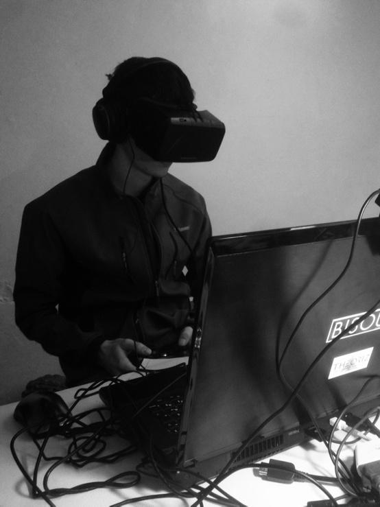 BKdigitalart's tweet photo. Oculus  test! http://t.co/vg7HW9F1bd
