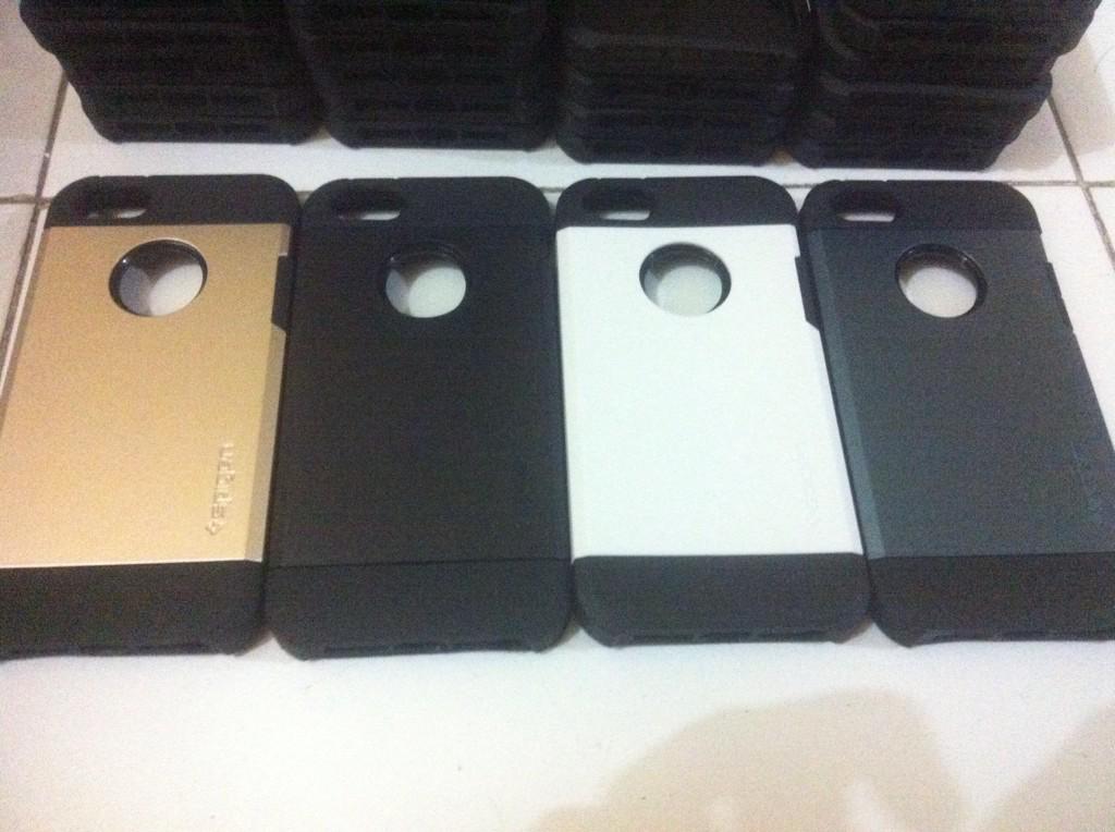 Spigen case iphone 5 idr 100k