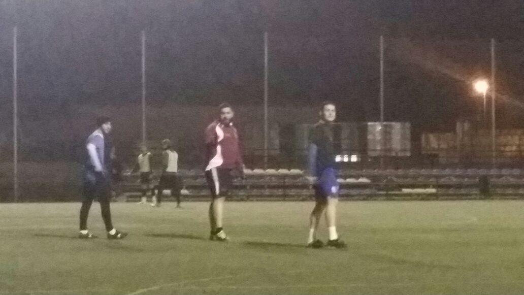 SanAntonio1968's tweet photo. fotos del entrenamiento de ayer  , muy metio en ekipo pensando en los 3 puntos  de está semana http://t.co/L58ugXjMzu