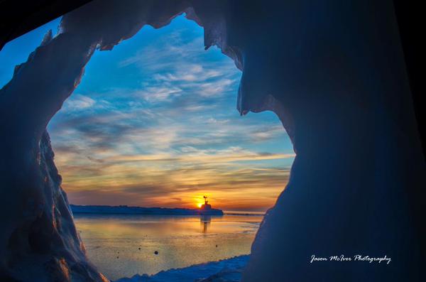 PureMichigan's tweet photo. Gorgeous! MT @jasonmciver82: #PureMichigan ice formation in St Joe by Jason McIver Photography http://t.co/YGORRX9KHl http://t.co/MfD7JsNN5z