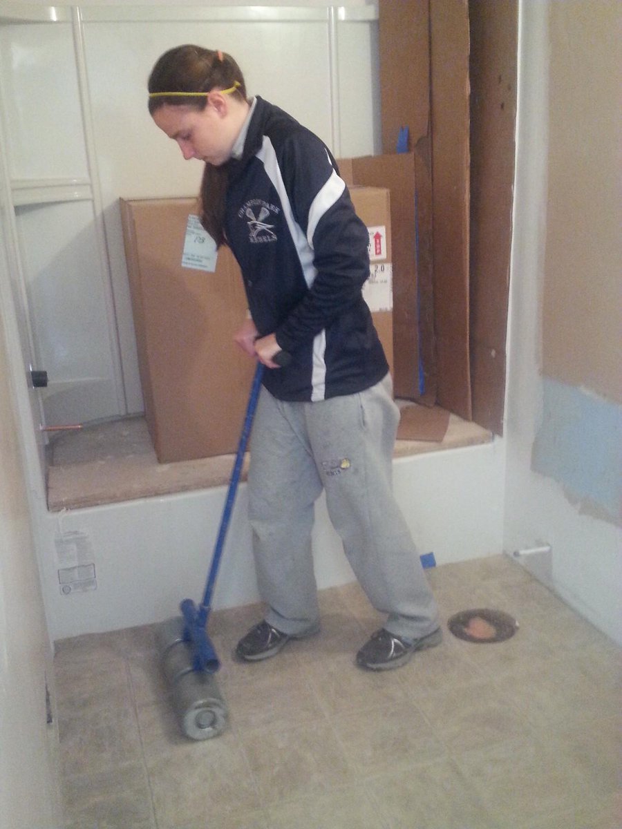 CPHSLeoClub's tweet photo. During staff development day of Feb 17,  Leo club members helped at a house for Habitat for Humanity http://t.co/moVCDOhxl2