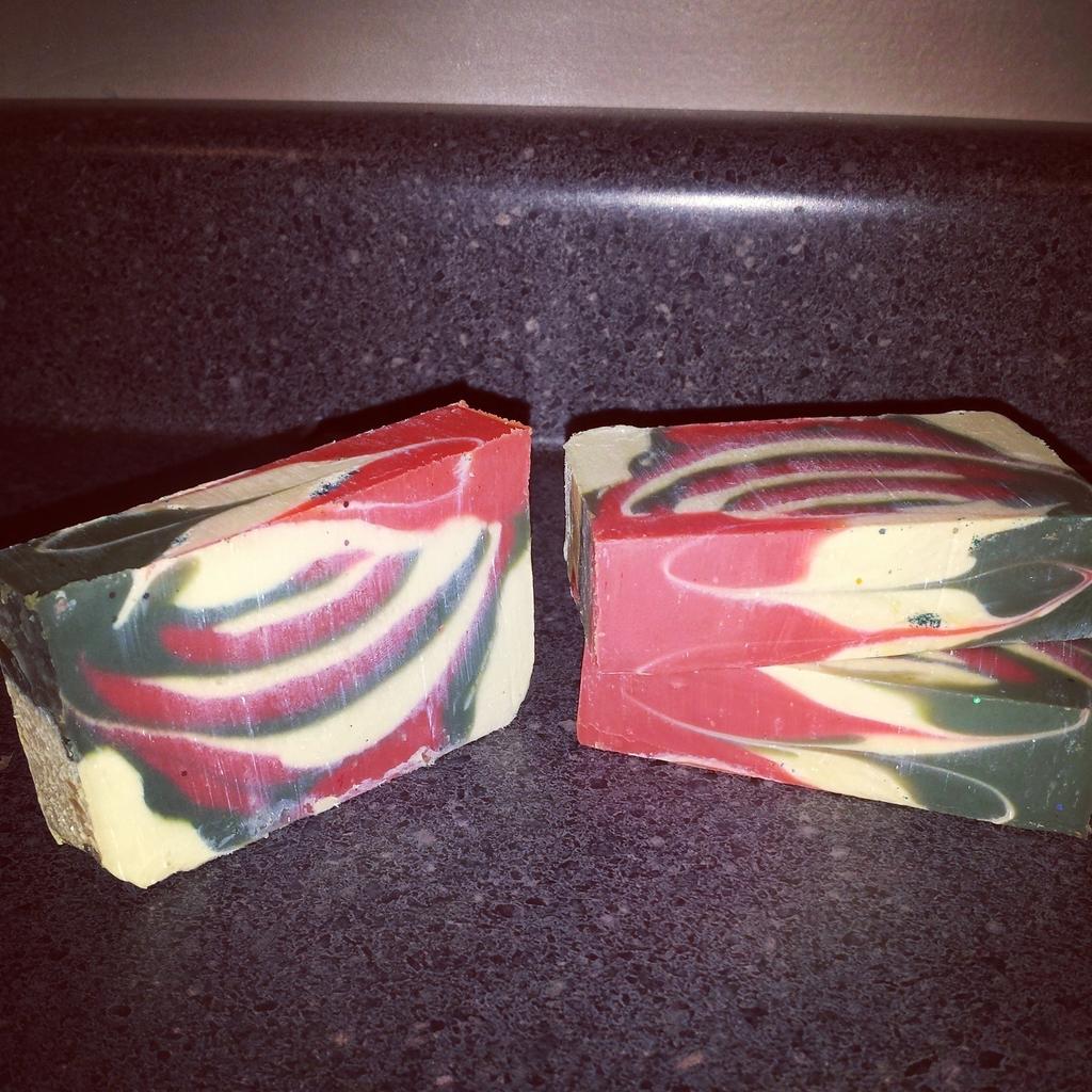 SavoryScents's tweet photo. #handmade #artisan #soap in #raspberry #macaroon scent. I loved making these bars!! http://t.co/Ea0MGQGPKJ