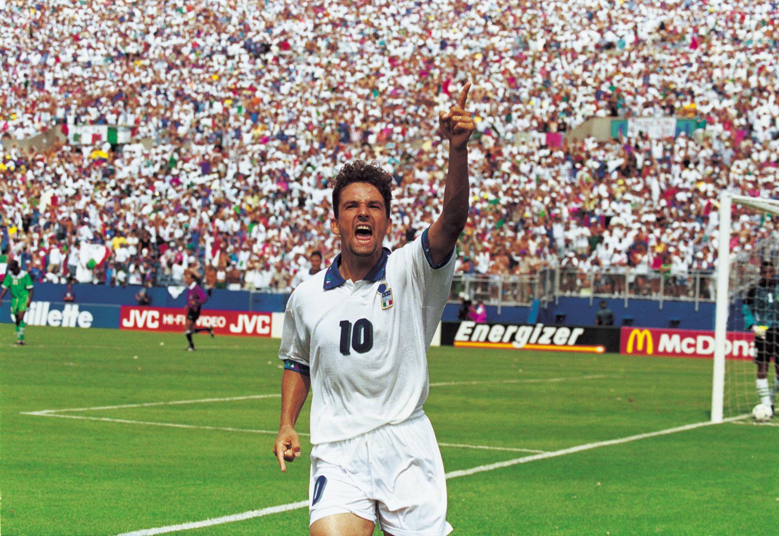 Happy 48th birthday to Italian legend Roberto Baggio! 