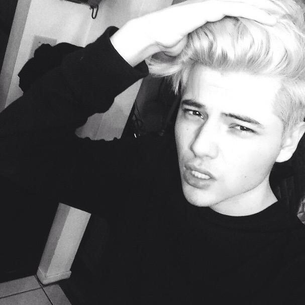 Oh my gidkznxjcc fuck mejxjx