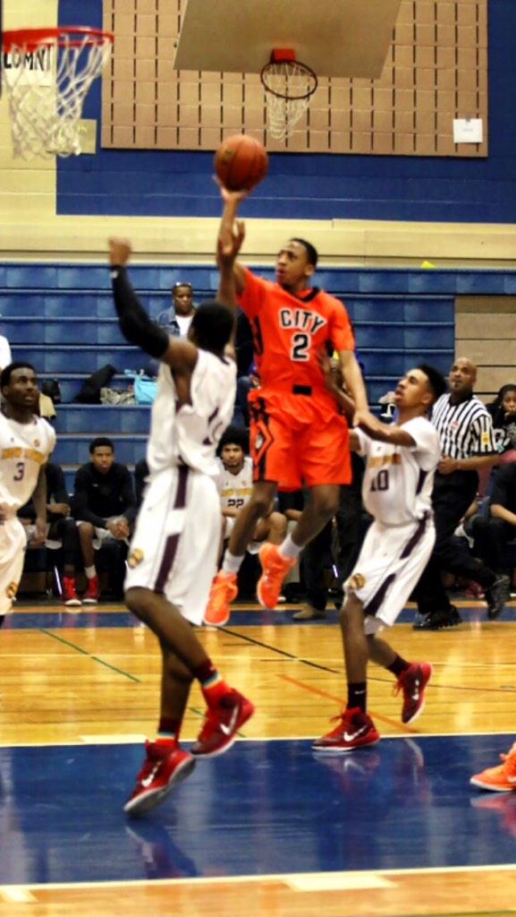 blairforceone_'s tweet image. #gameday #2GOD #ballout 🏀