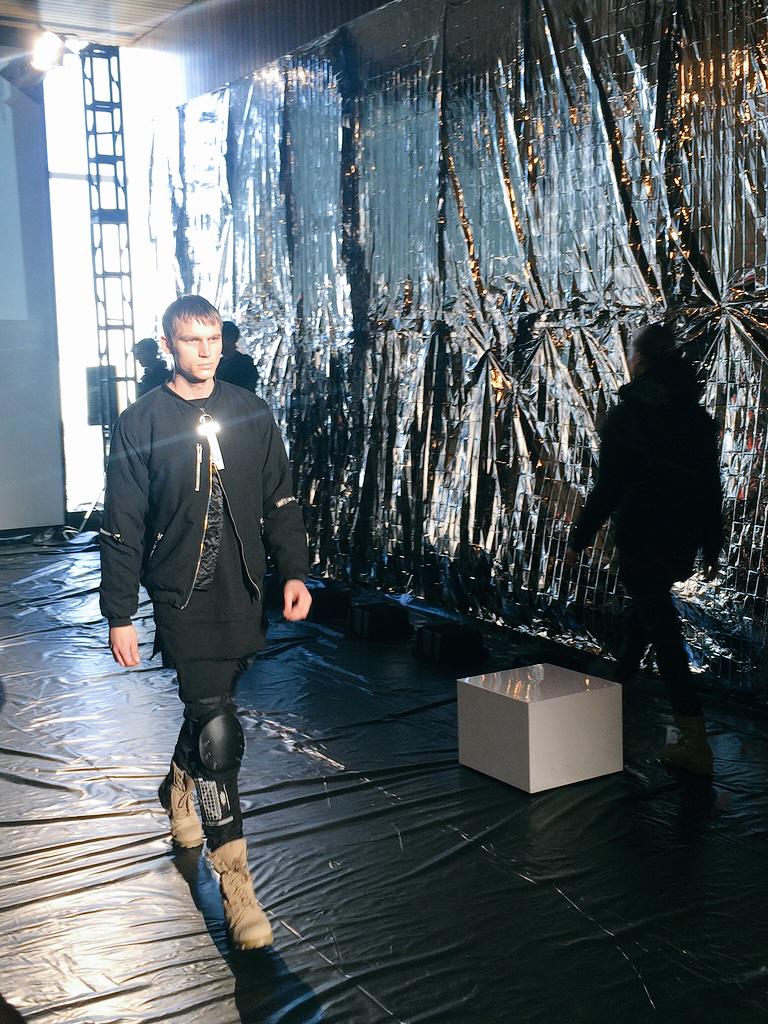 MilkStudios's tweet photo. Walkin fierce #SonsofWilliam @standardny @made #MADEFW #NYFW #fashionflock http://t.co/d1bhao02KP