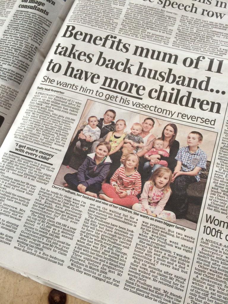 SophieLouiseD's tweet image. Stories like this make my blood boil... Yeah just go right ahead!! #Idiot #BenefitsSystem 😡 #DailyMail