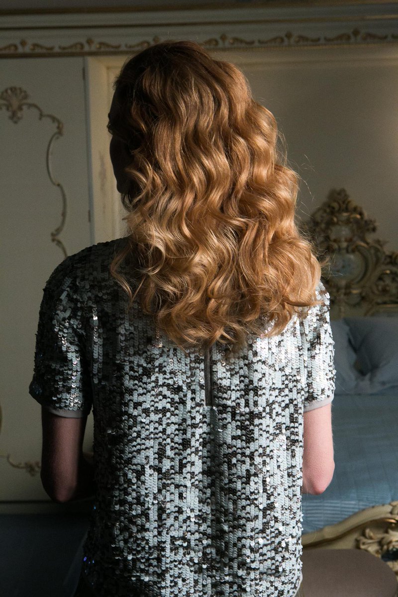 ghd's tweet photo. Stuck on ideas for things to give up this Lent?  Why not try straight hair? http://t.co/d7qVcbwkOD