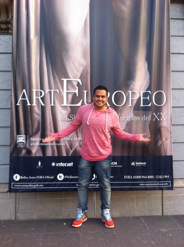 angel_kubito's tweet photo. @museo_sancarlos #FMTP #CircuitoAR @🌆🚍🚌😎paseo en turibus ! http://t.co/tzTTlhzaTT