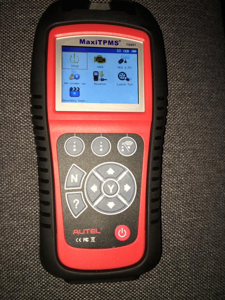 AutoRouwenhorst's tweet photo. Ook voor TPMS oftewel bandenspanningscontrolesysteem, kunt u nu bij ons terecht. #TPMS #carxpert http://t.co/zcwZcX3pYy