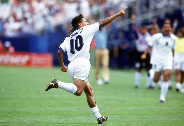 Happy Birthday to the Legend, ROBERTO BAGGIO ! 