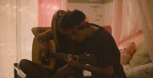 Nat_Fred_Silver's tweet photo. @Bradley_Rose_ Teaching her how to play guitar. She's getting the hang of it. http://t.co/BFgIUUsQ0q