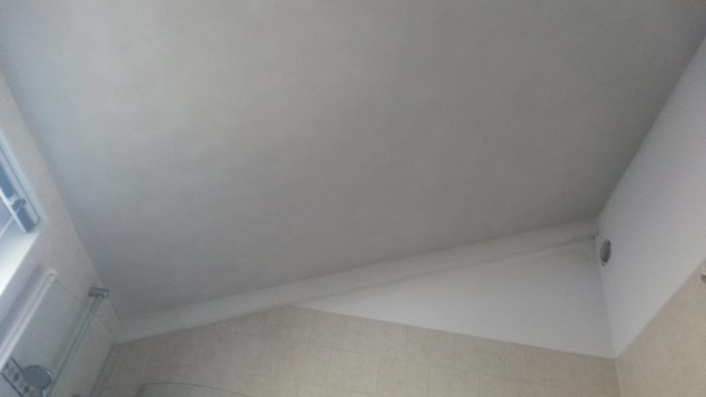 destukadoor's tweet photo. #schuin plafond in #almere voorzien van @KnaufNL #geelband. Ouderwetse baantjes met halve maantjes.
#Tevreden klant http://t.co/vk5VPHEeMt