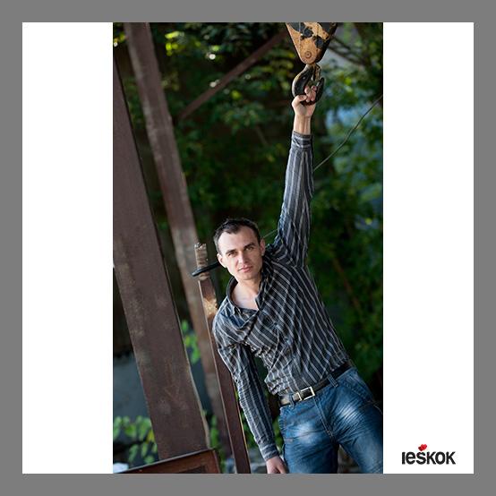 ieskoklt's tweet photo. Fotografas Donatas ieško tvarkingos merginos.

http://t.co/RcSWPICYDA http://t.co/OhoYbrYEyQ