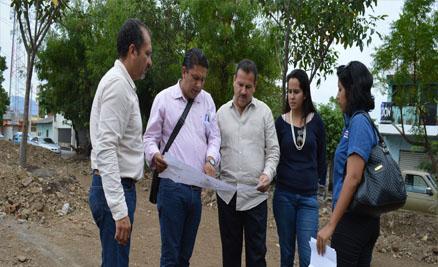 Supervisan obra de rehabilitación del Parque Morelos | goo.gl/12JKoR