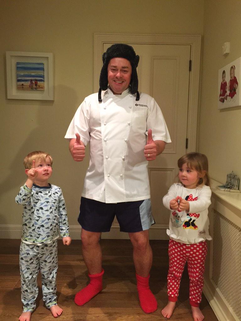 nevenmaguire's tweet image. #DressedByAChild  please donate €4 to text lauralynn to 50300 I nominate @rachelallen1 @thenosaltchef