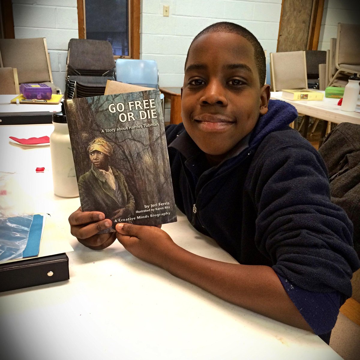 FAECSTL's tweet image. #FreedomReaders empowers scholars by addressing illiteracy through reading assistance and... faecstl.org/freedomreaders…