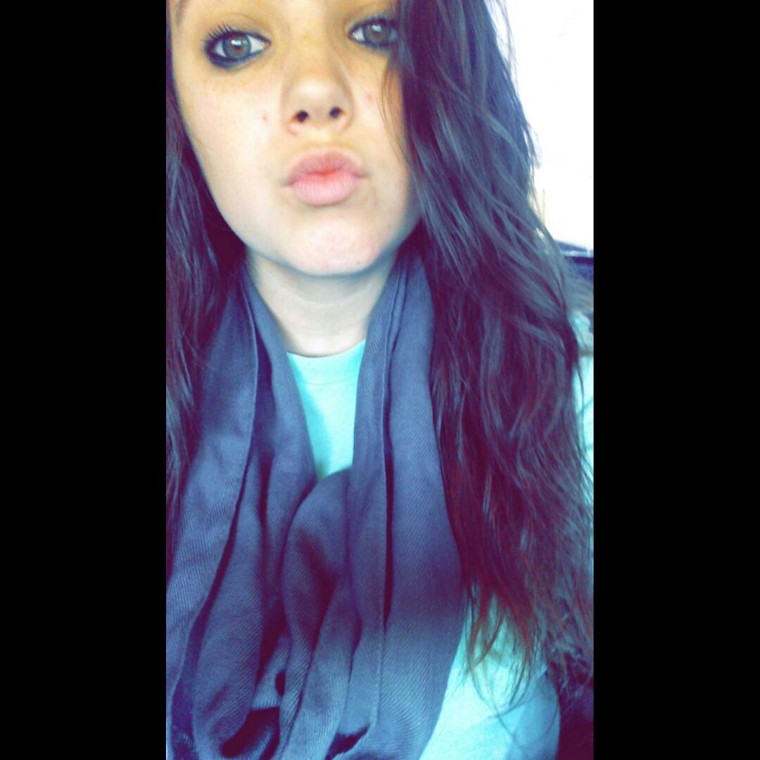 Megan_Nichole98's tweet photo. " You're one in a million babe" http://t.co/i0DNbU8Ce7