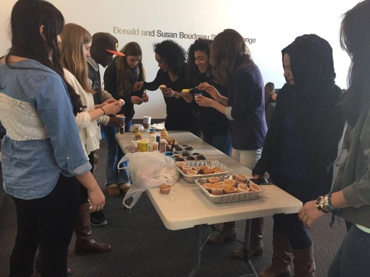 pacecabplv's tweet photo. Cupcake Combat was so much fun today! Thanks to everyone who came out! #commutersunited http://t.co/U7JhjAEYJs http://t.co/XAu4sRVd56