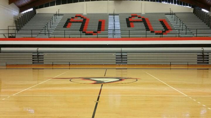 AthleticsAU's tweet photo. All is quiet. For now. #PackOC #WhiteOut #GoRavens http://t.co/rKqPU8zYpC