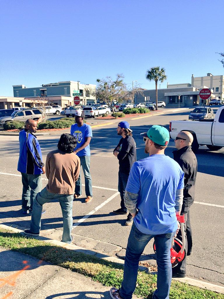 HenryEntGroup's tweet image. No city too big or small! You want it? You got it #Leesburg! Florida takeover continues! Can't wait! #slidethecity 😎