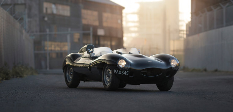 supercompressor's tweet photo. 11 amazing photos of the legendary @Jaguar D-Type. http://t.co/WdfP1oytkv http://t.co/4hgRqHZMZg