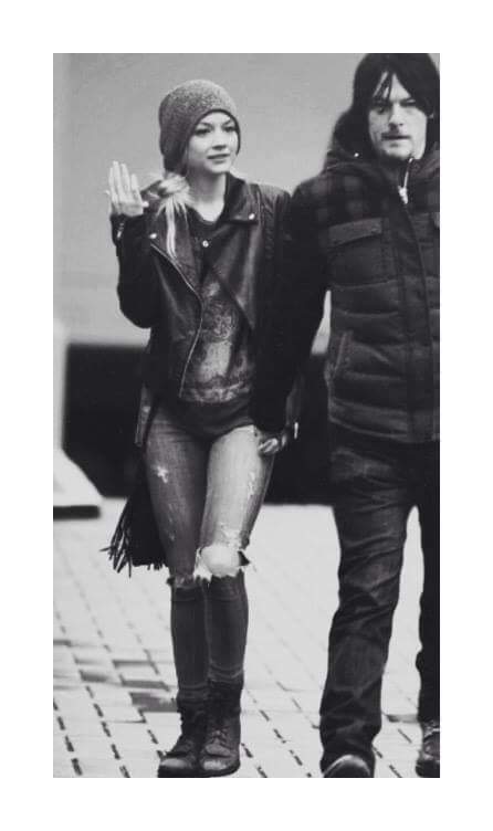 ~New account, not new to RP or Beth, RT? 
~Ships: Bethyl
~S/Os and RTs appreciated.